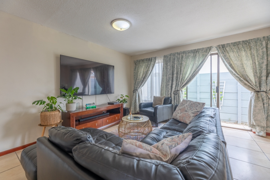 3 Bedroom Property for Sale in Parklands Western Cape